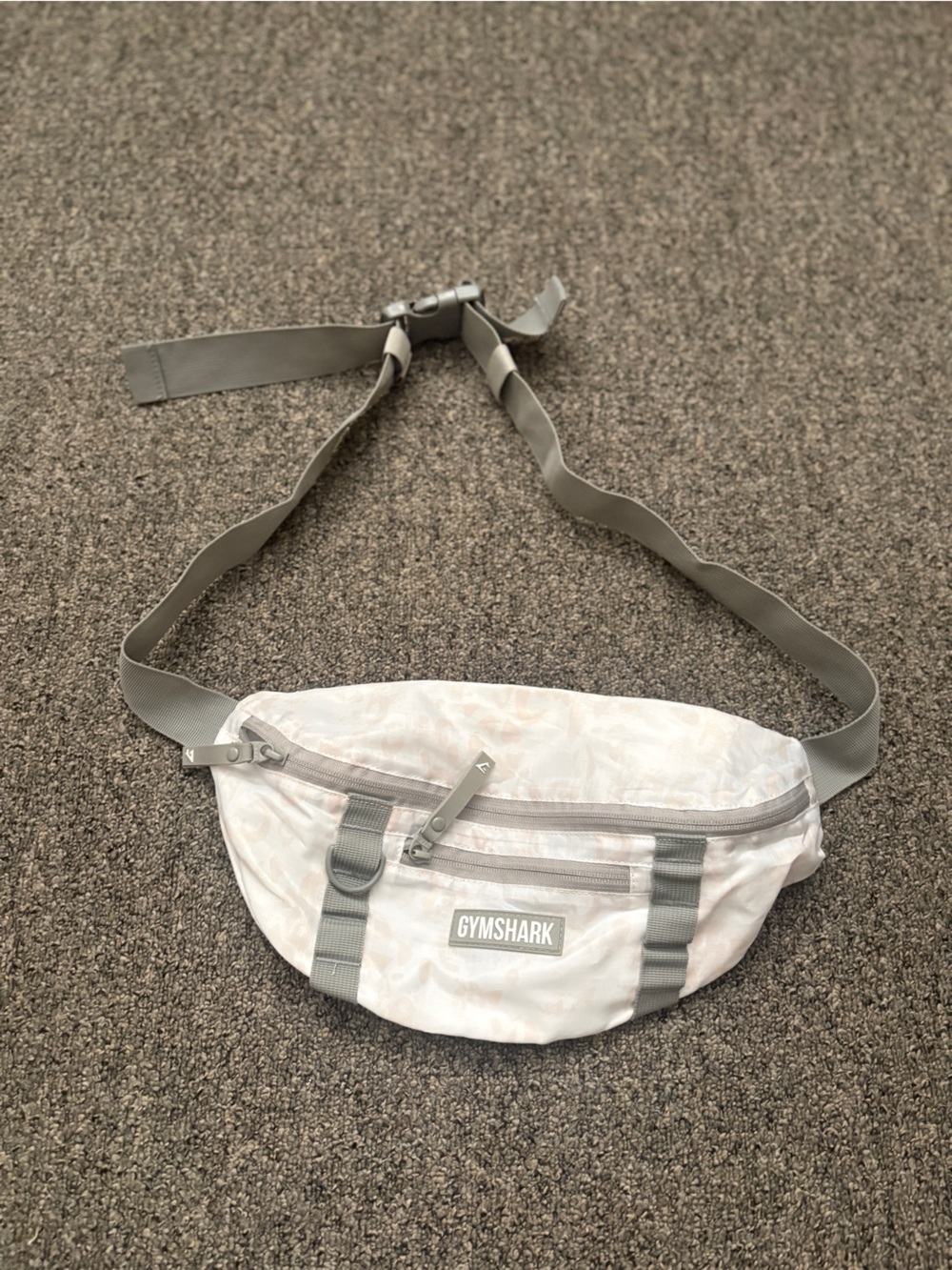 Gymshark Women’s Light Grey Crossbody Waist Bag